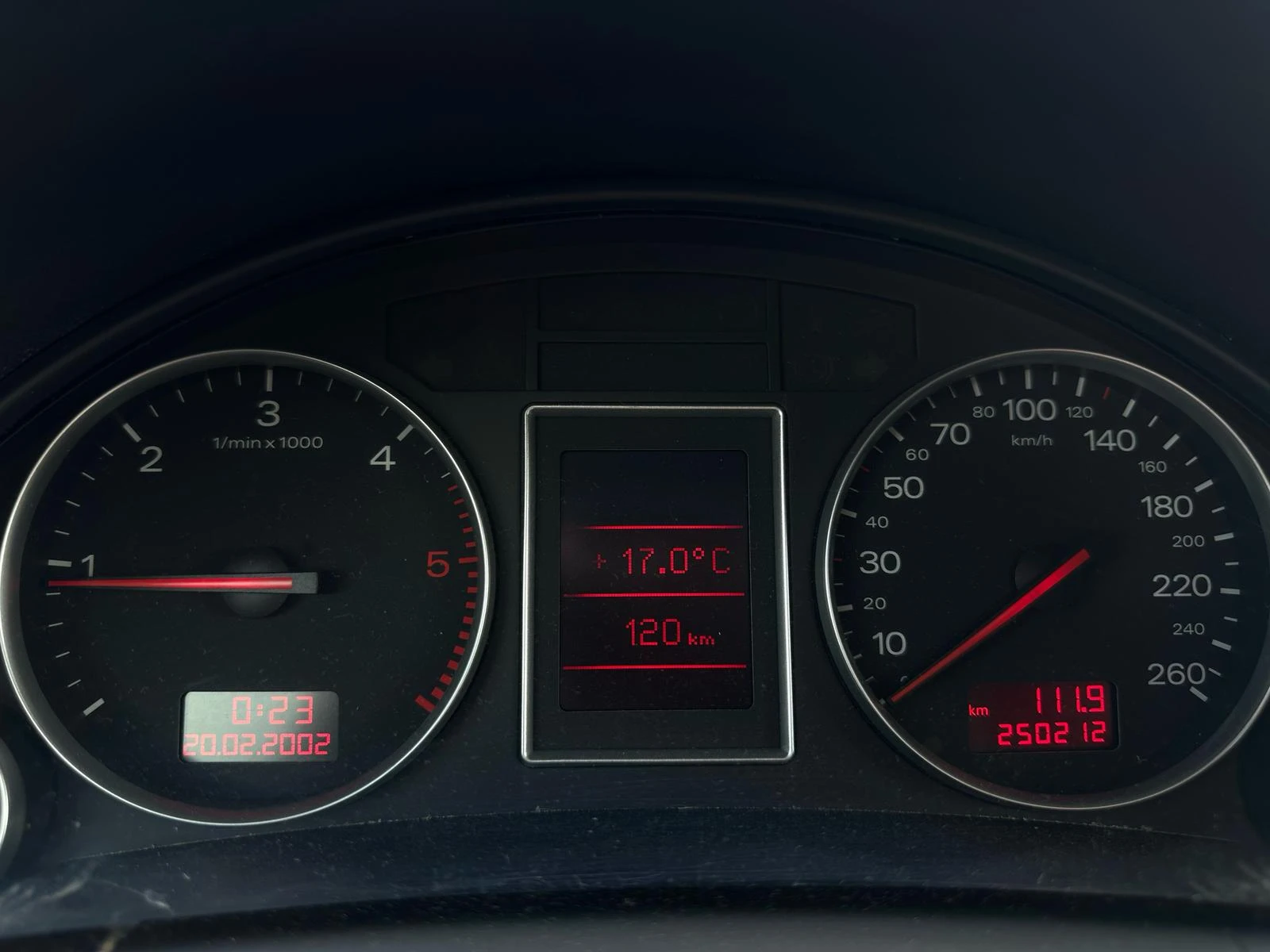 Audi A4 / 1.9 TDI / 131 HP /  / | Mobile.bg   14