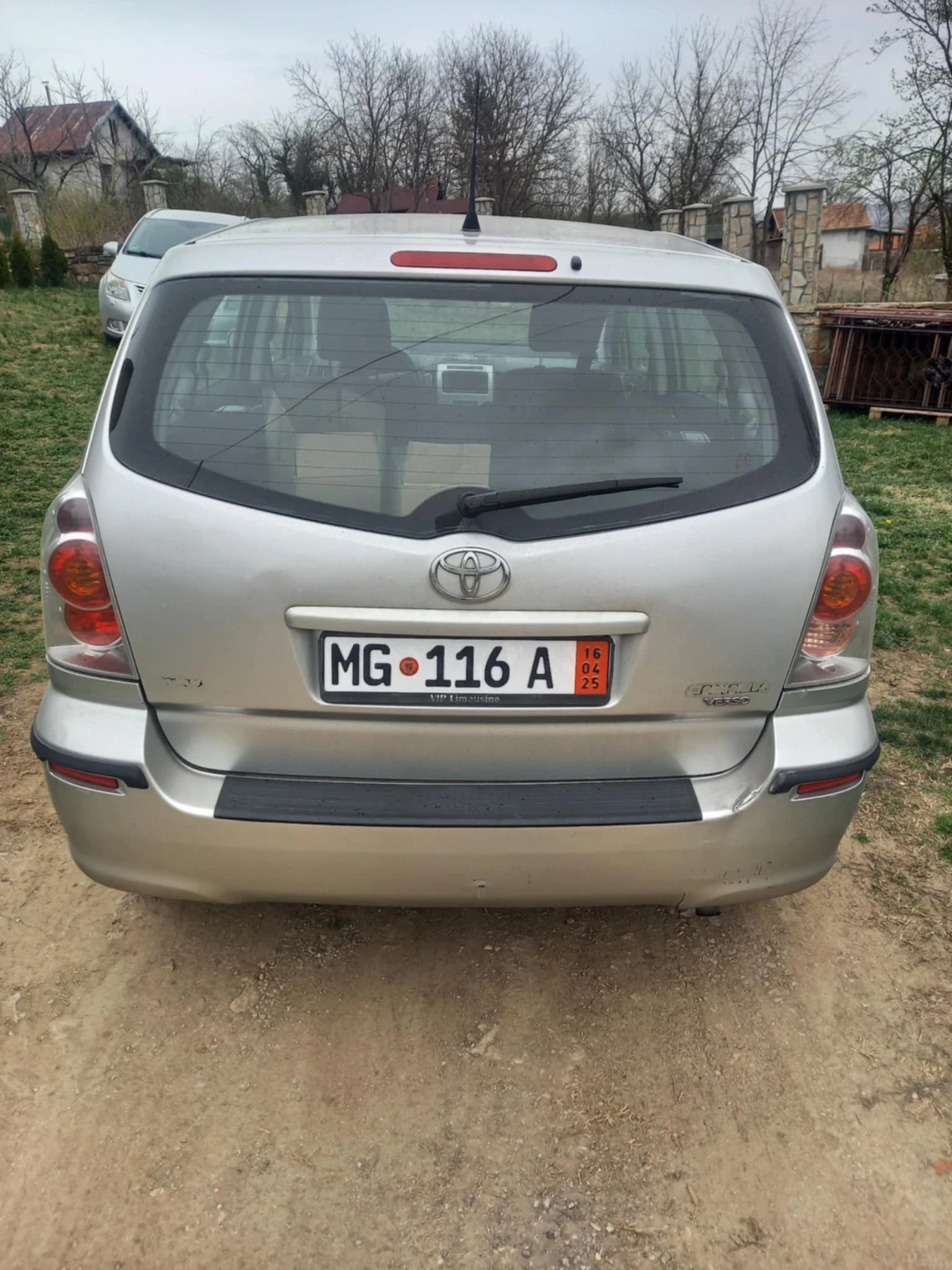 Toyota Corolla verso  - изображение 3