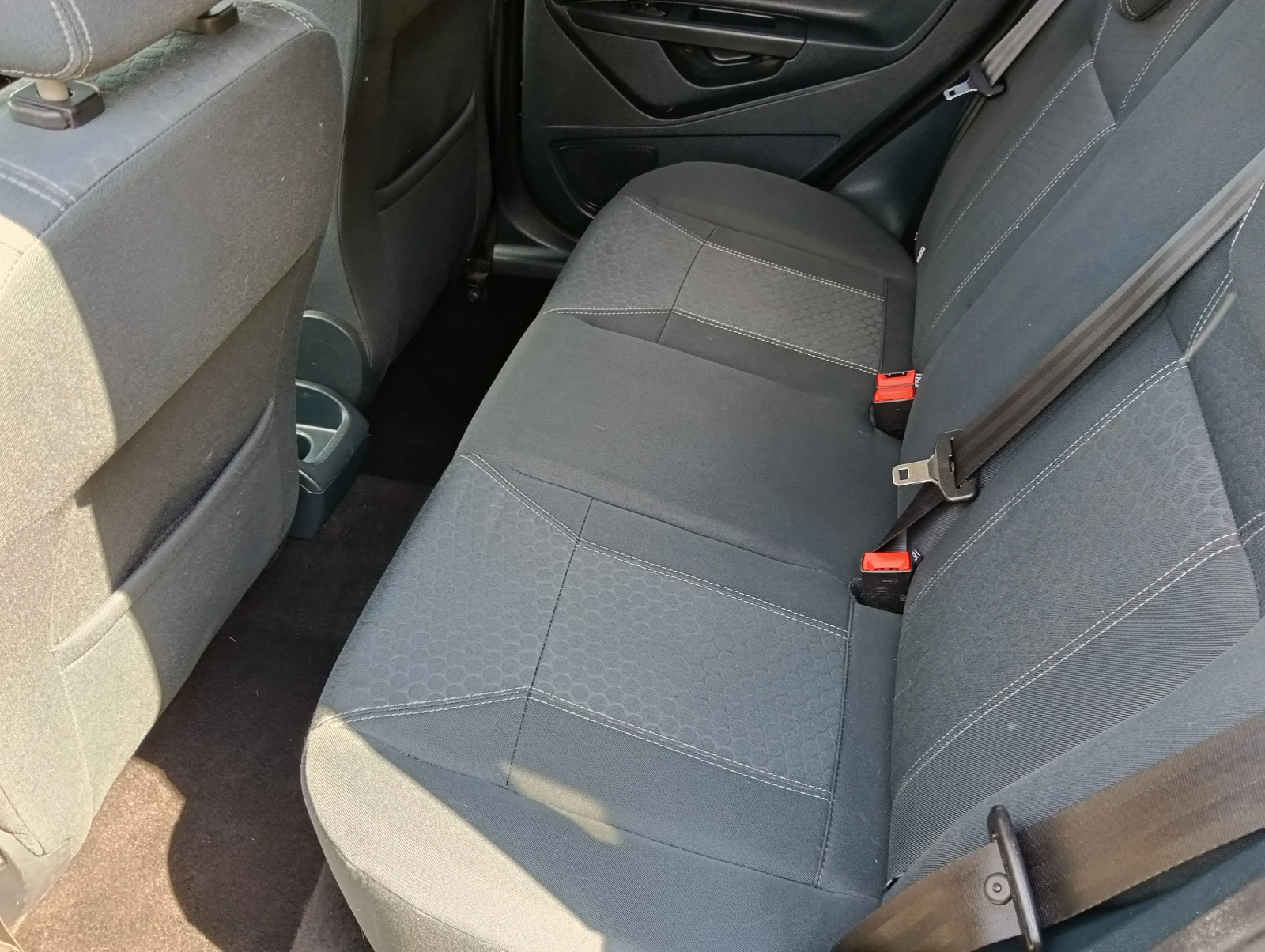 Ford Fiesta 1.25i 93000km - изображение 7