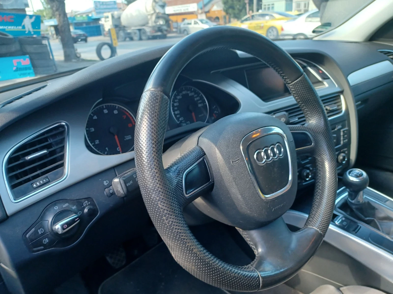 Audi A4 1.8 tfsi 160 к.с. - изображение 5