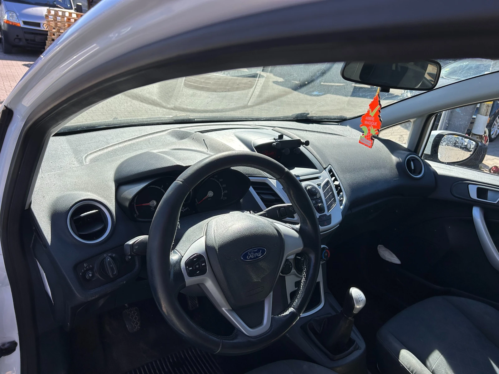 Ford Fiesta 1.6TDCI EURO 5 | Mobile.bg   11