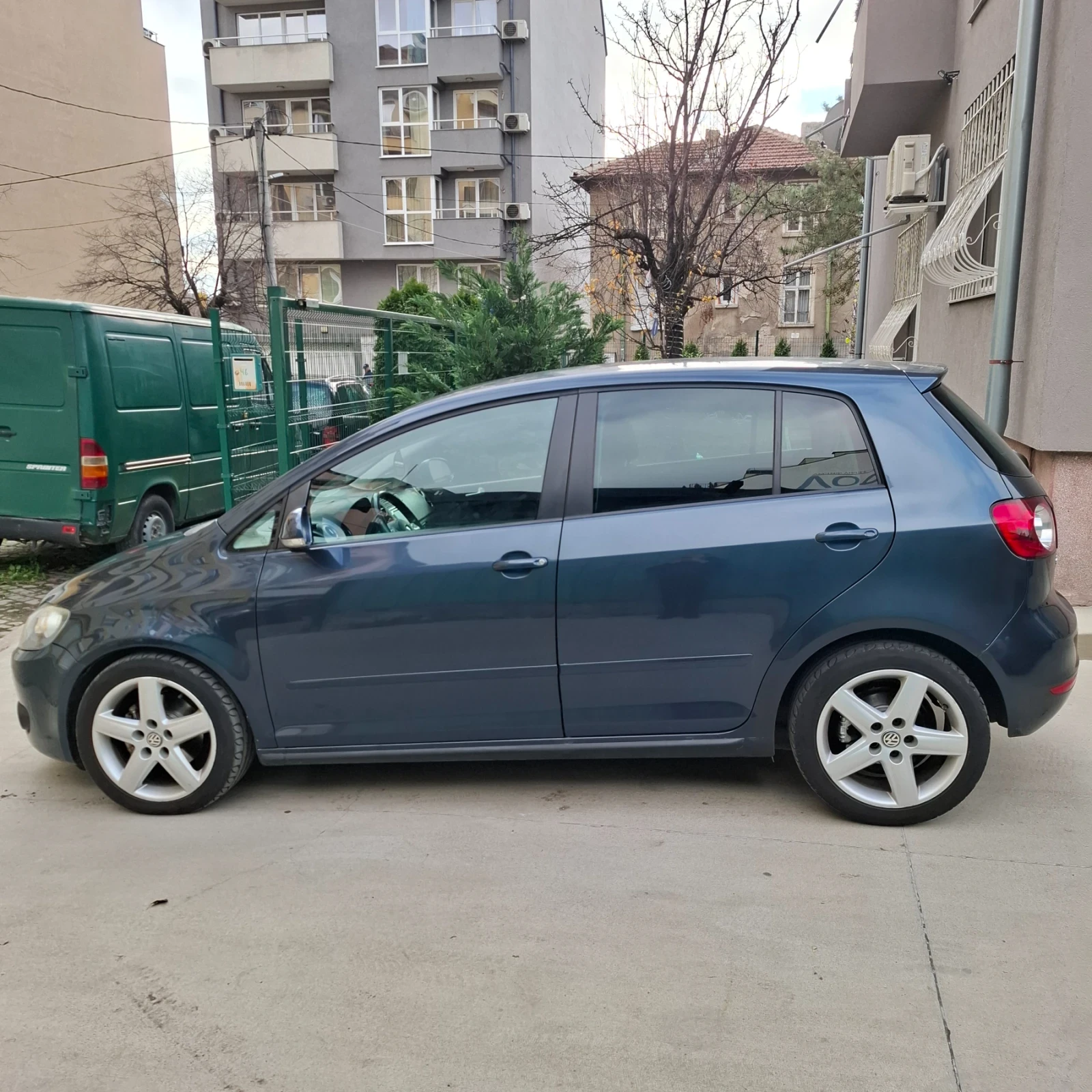 VW Golf Plus GOLF PLUS 2.0 TDI 140 к.с.CBDB - изображение 8