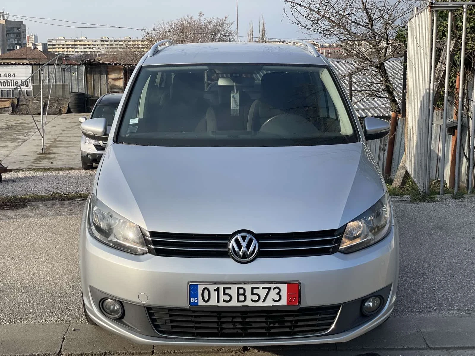 VW Touran 1.6TDI, 105кс, 7-места, ФРАНЦИЯ, 2013г, снимка 2 - Автомобили и джипове - 53713323