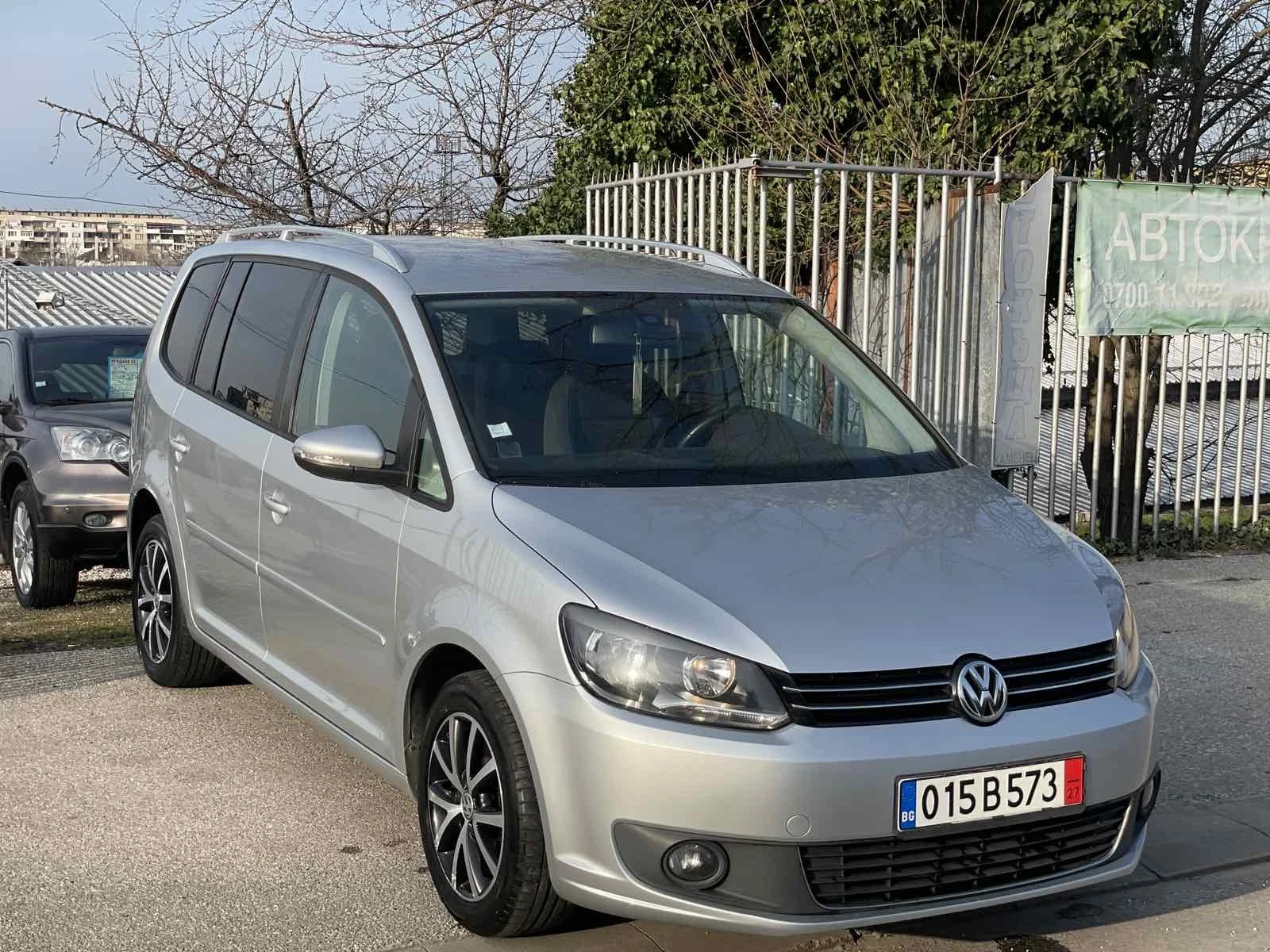 VW Touran 1.6TDI, 105кс, 7-места, ФРАНЦИЯ, 2013г, снимка 3 - Автомобили и джипове - 53713323