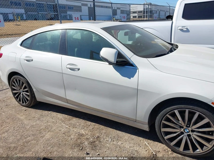 BMW 228 I Gran Coupe xDrive, снимка 13 - Автомобили и джипове - 54047390