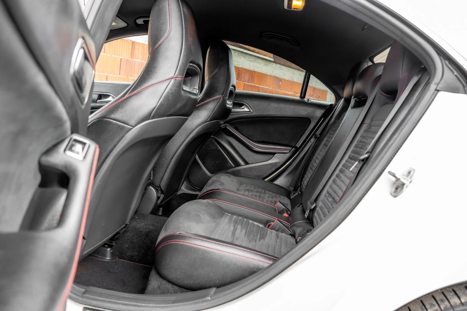 Mercedes-Benz CLA 220 CDI-AMG LINE-FULL LED-AMBIENT-�������-TOP | Mobile.bg � ����������� 15