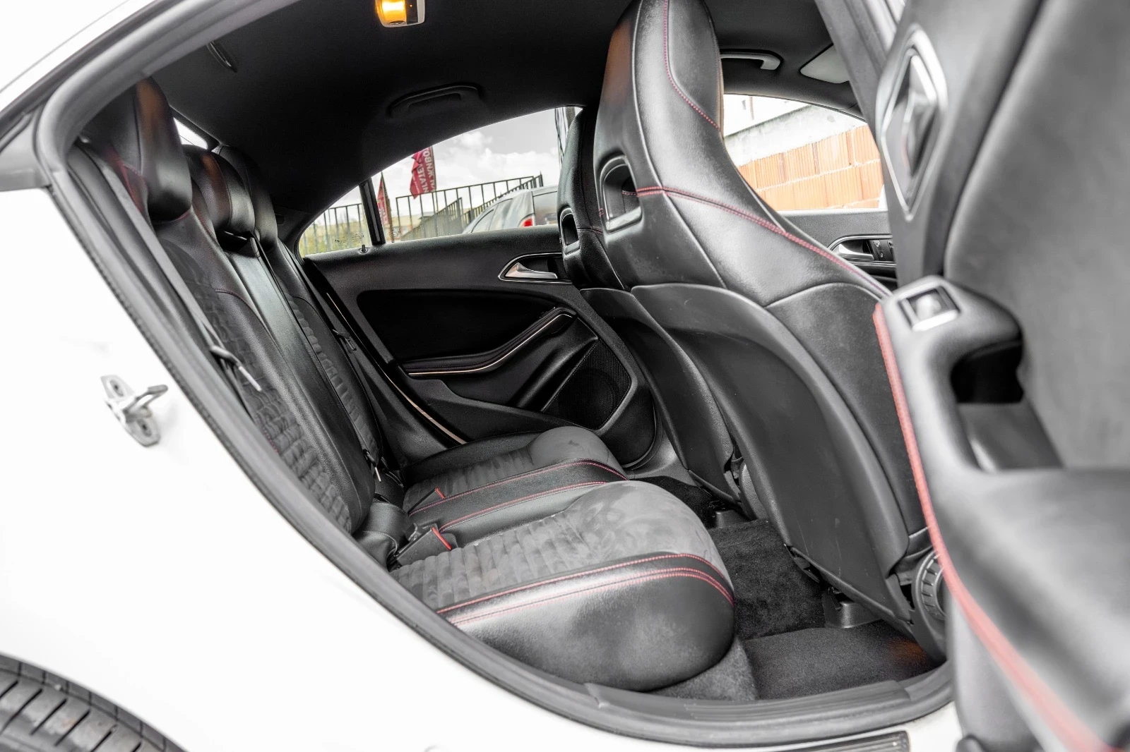 Mercedes-Benz CLA 220 CDI-AMG LINE-FULL LED-AMBIENT-�������-TOP | Mobile.bg � ����������� 14