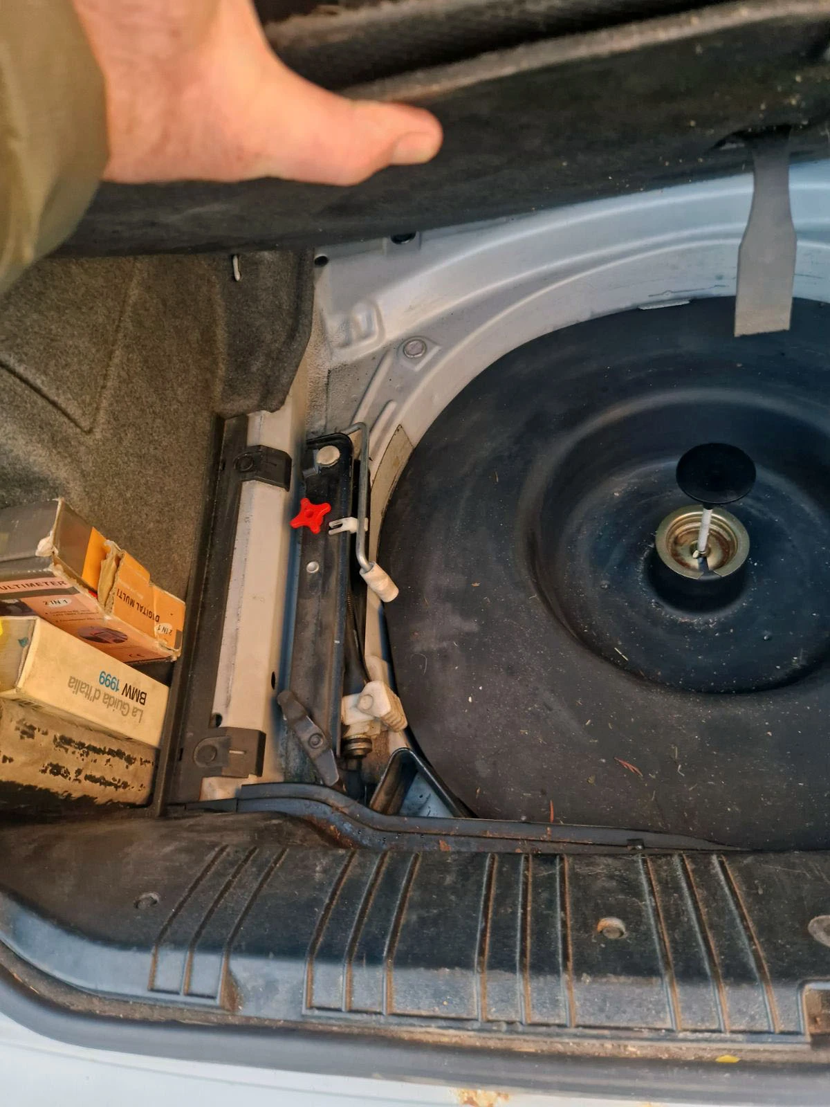 BMW 320 Touchscreen* CAR PLAY* ANDROID* CAMERA, снимка 10 - Автомобили и джипове - 54138158