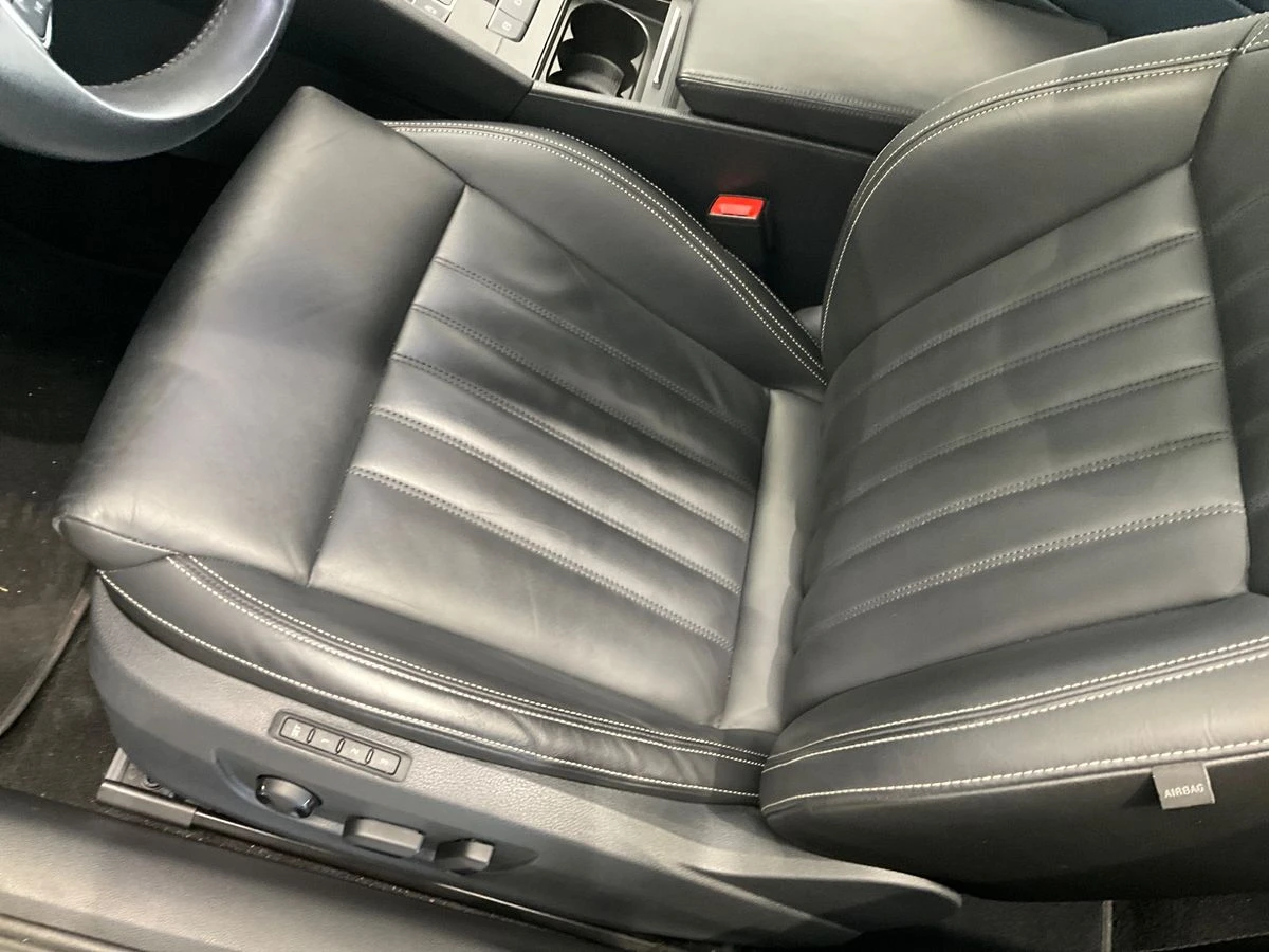 Skoda Superb 2.0 TDI L&K/Canton/Сервизна история/Дигитално/Face, снимка 11 - Автомобили и джипове - 54208457