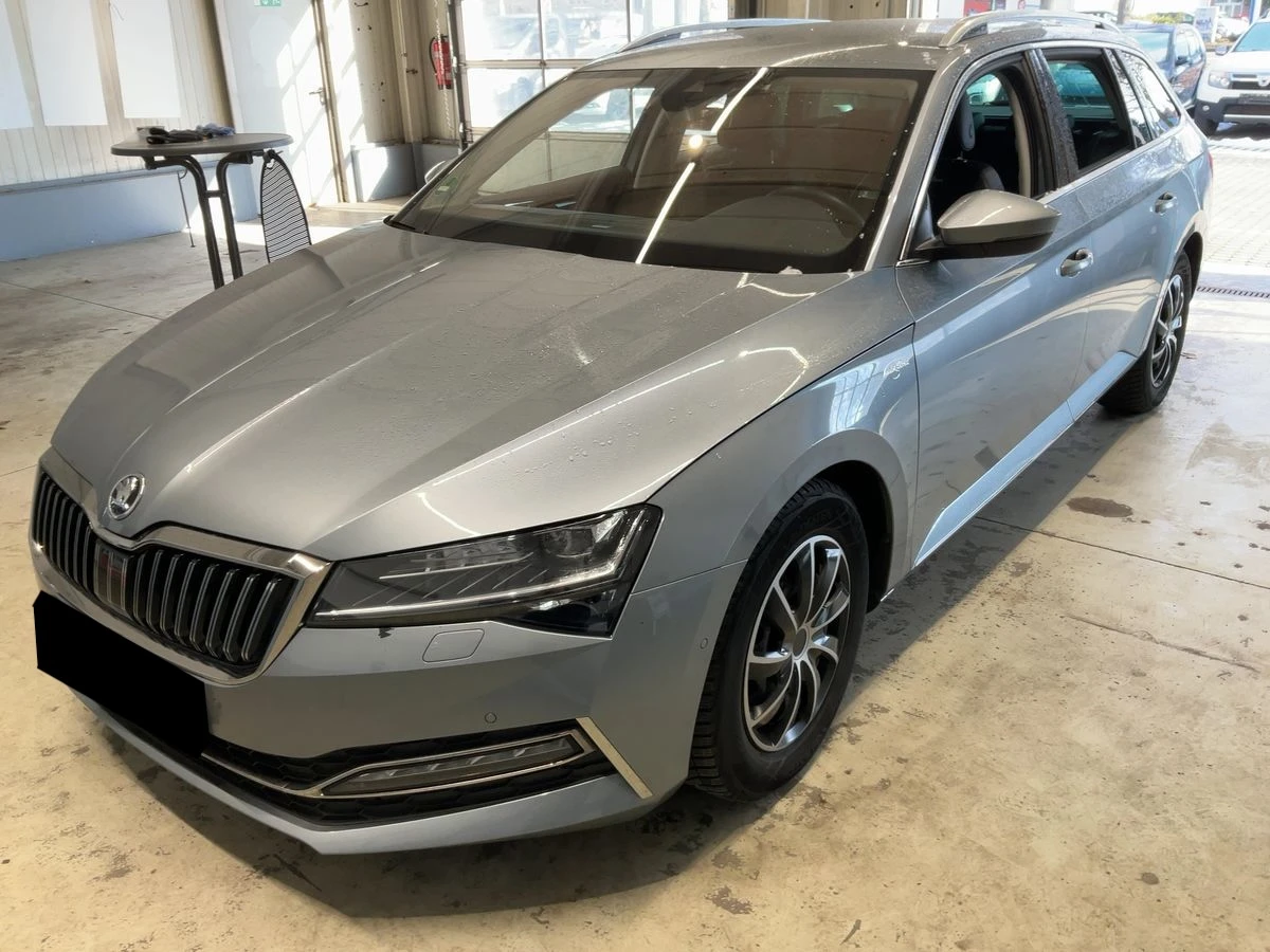 Skoda Superb 2.0 TDI L&K/Canton/Сервизна история/Дигитално/Face