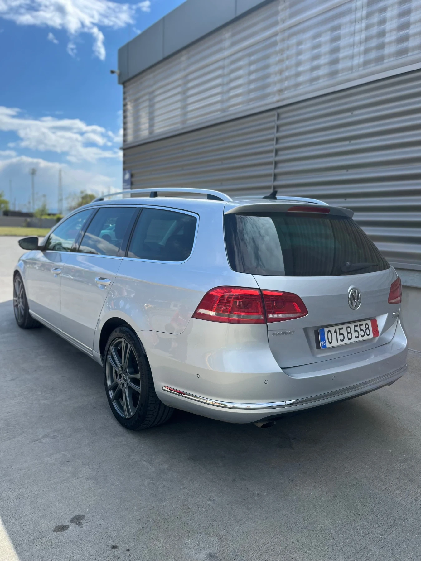 VW Passat Passat 2.0TDI 170cc Full! Navi pano dis, снимка 4 - Автомобили и джипове - 54420680