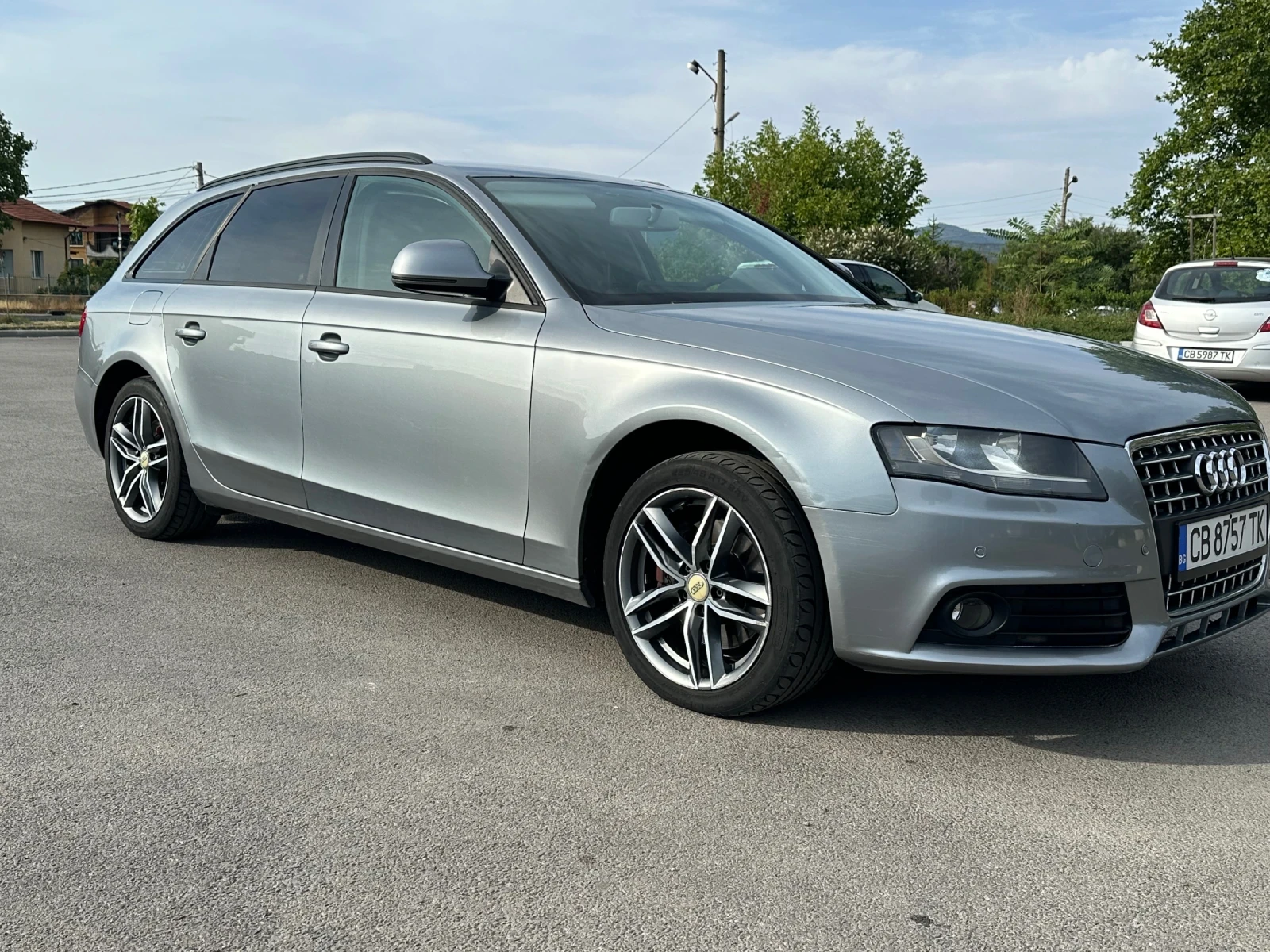 Audi A4, снимка 3 - Автомобили и джипове - 54502359