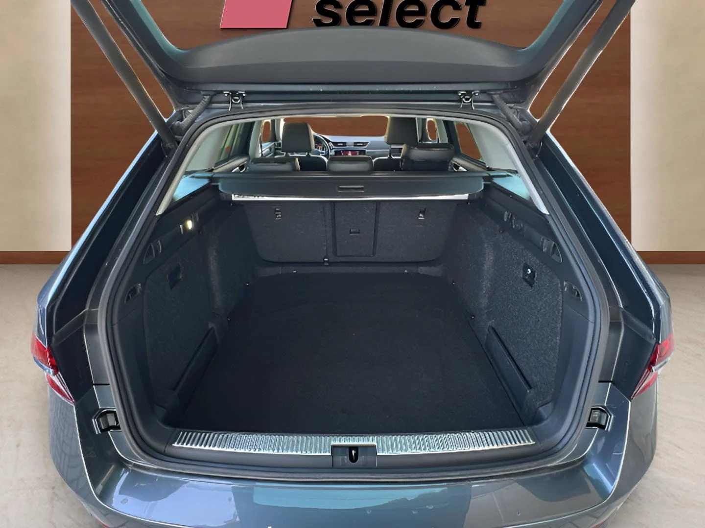 Skoda Superb 1.5 TSI, снимка 9 - Автомобили и джипове - 54540033