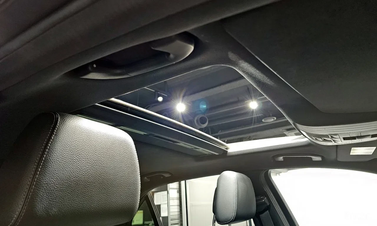 Mercedes-Benz E 200 AVANTGARDE, снимка 15 - Автомобили и джипове - 54735750