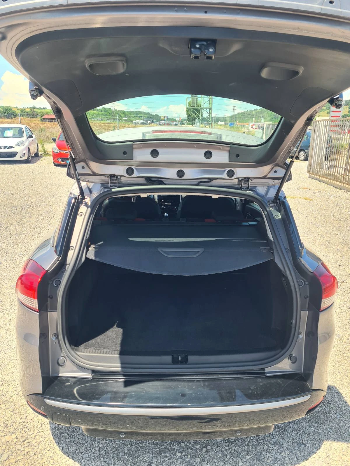 Renault Clio 1.5DCI EVRO5.90KS EURO5B, снимка 11 - Автомобили и джипове - 54909051