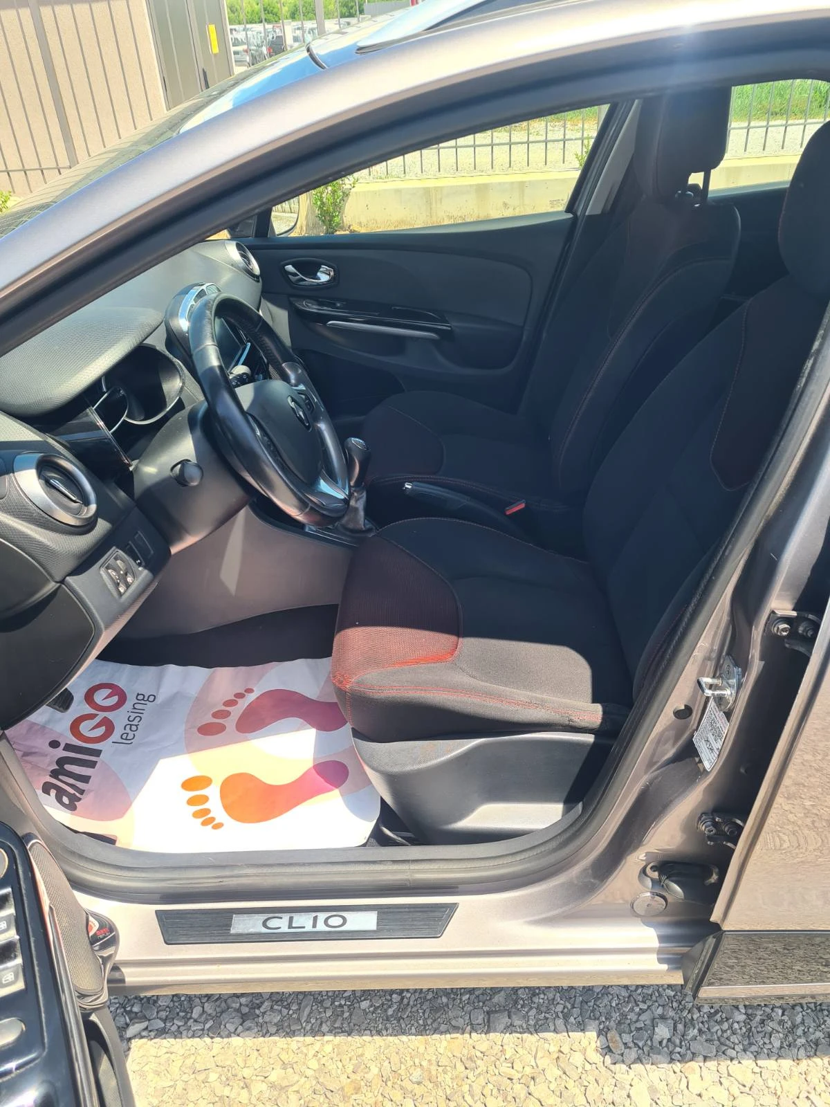 Renault Clio 1.5DCI EVRO5.90KS EURO5B, снимка 8 - Автомобили и джипове - 54909051