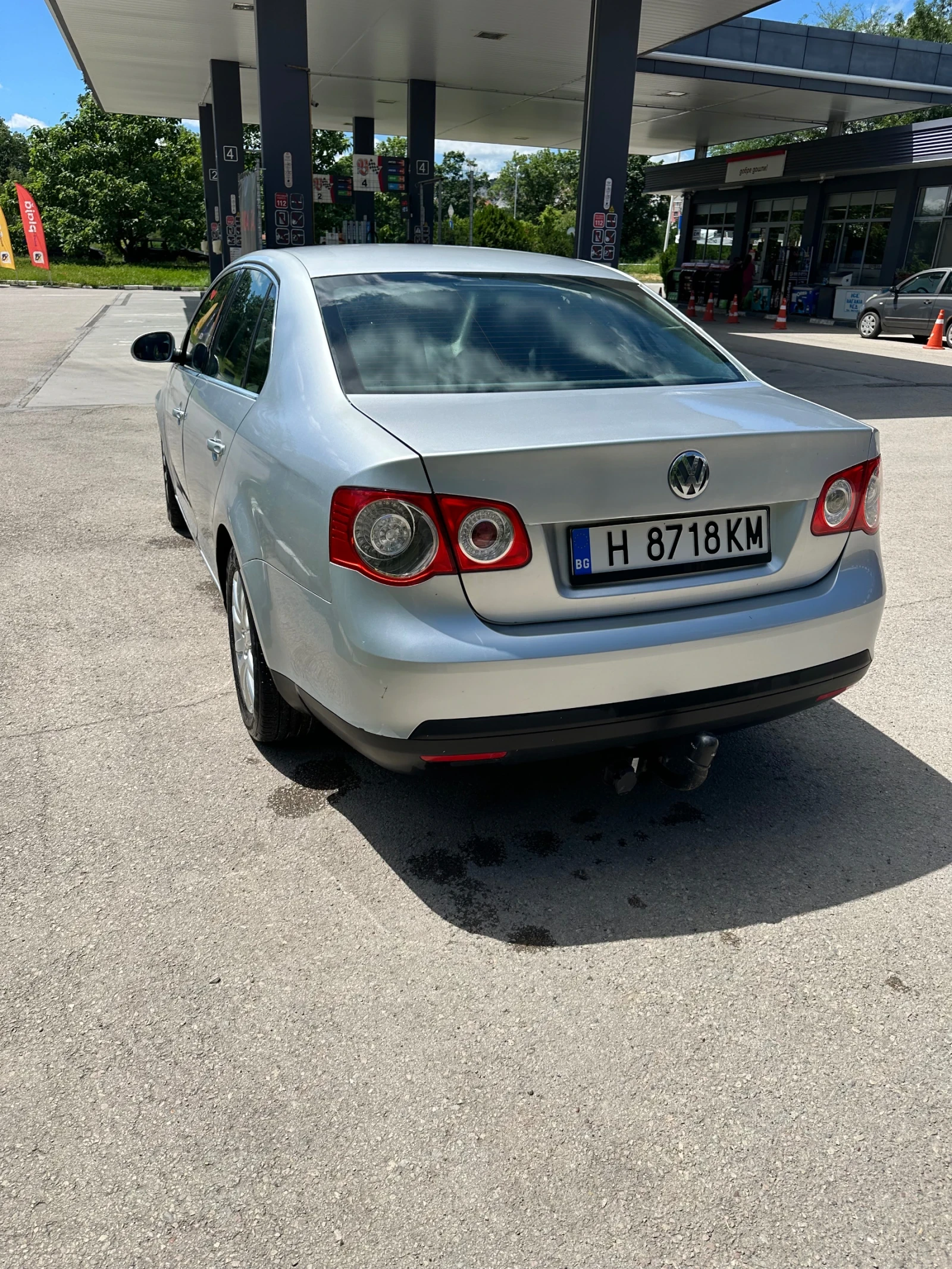 VW Jetta 1.9, снимка 3 - Автомобили и джипове - 54933846