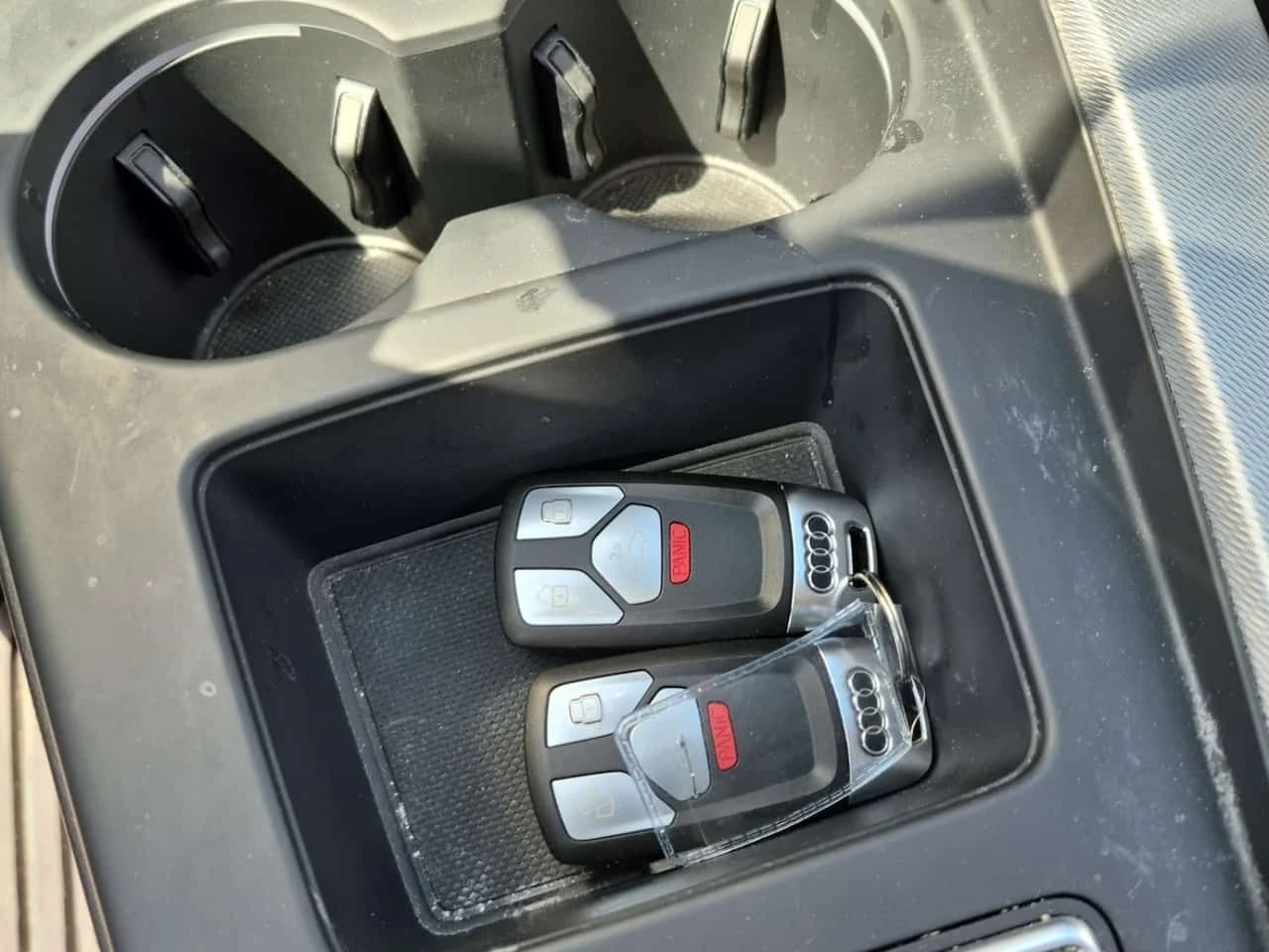 Audi A4 PROGRESSIV /DISTRONIC/LED/ШИБИДАХ/АВТОКРЕДИТ, снимка 10 - Автомобили и джипове - 55076327