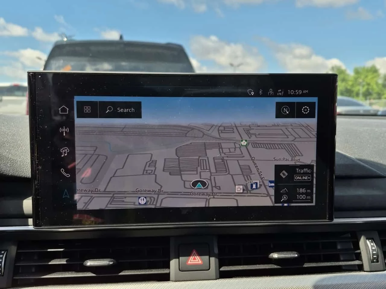 Audi A4 PROGRESSIV /DISTRONIC/LED/ШИБИДАХ/АВТОКРЕДИТ, снимка 13 - Автомобили и джипове - 55076327