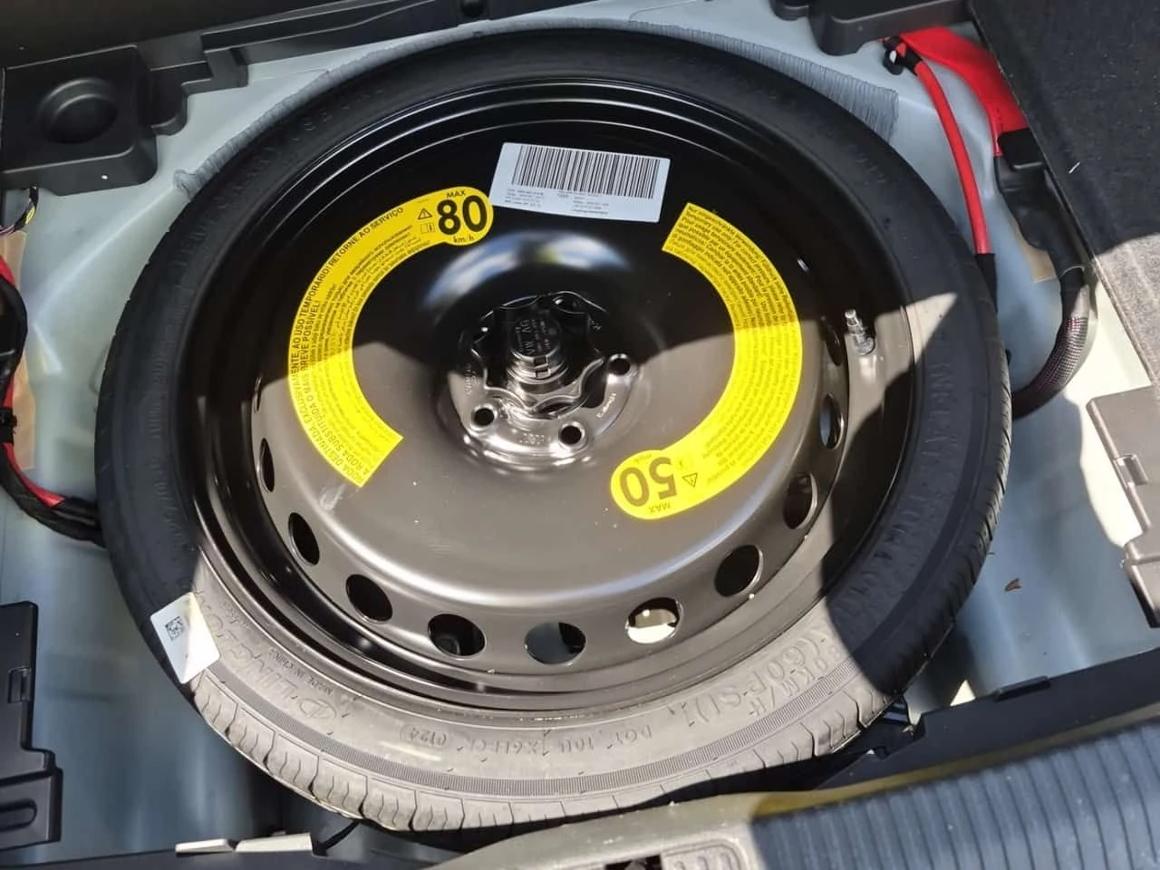 Audi A4 PROGRESSIV /DISTRONIC/LED/ШИБИДАХ/АВТОКРЕДИТ, снимка 17 - Автомобили и джипове - 55076327