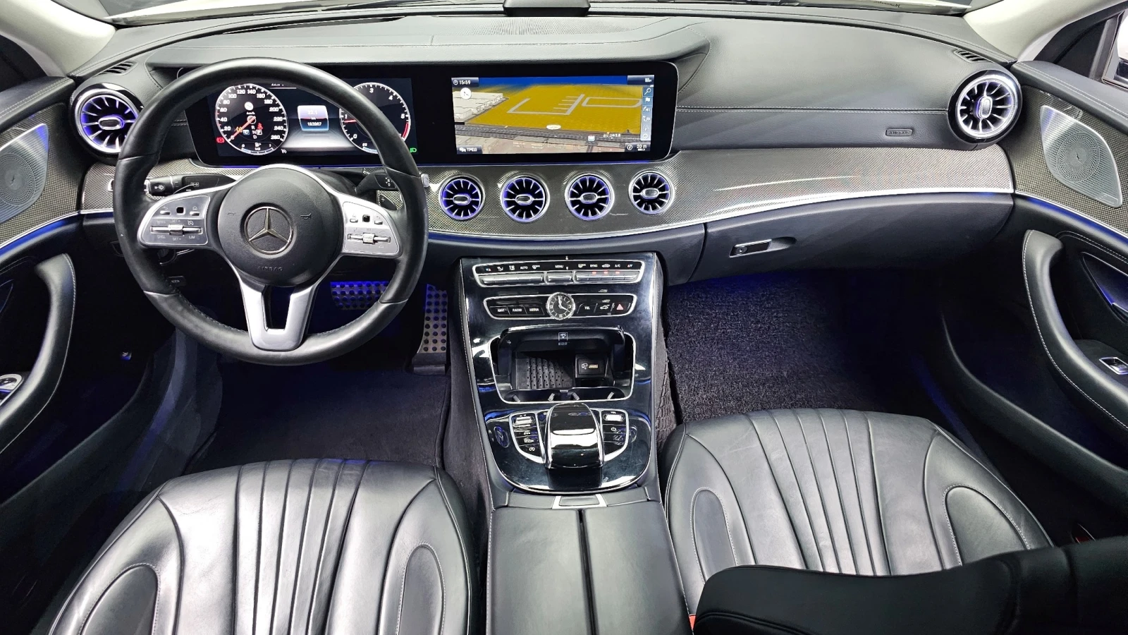 Mercedes-Benz CLS 300 AMG line//Подгрев/ШИБЕДАХ//HUD/, снимка 8 - Автомобили и джипове - 55299260