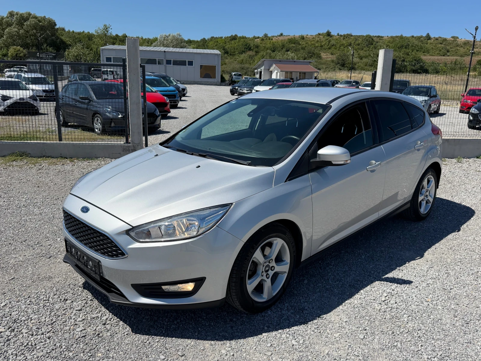 Ford Focus 1.0i ECOBOOST CAMERA SERVICE BOOK EURO 6 TUV COC, снимка 2 - Автомобили и джипове - 55674006
