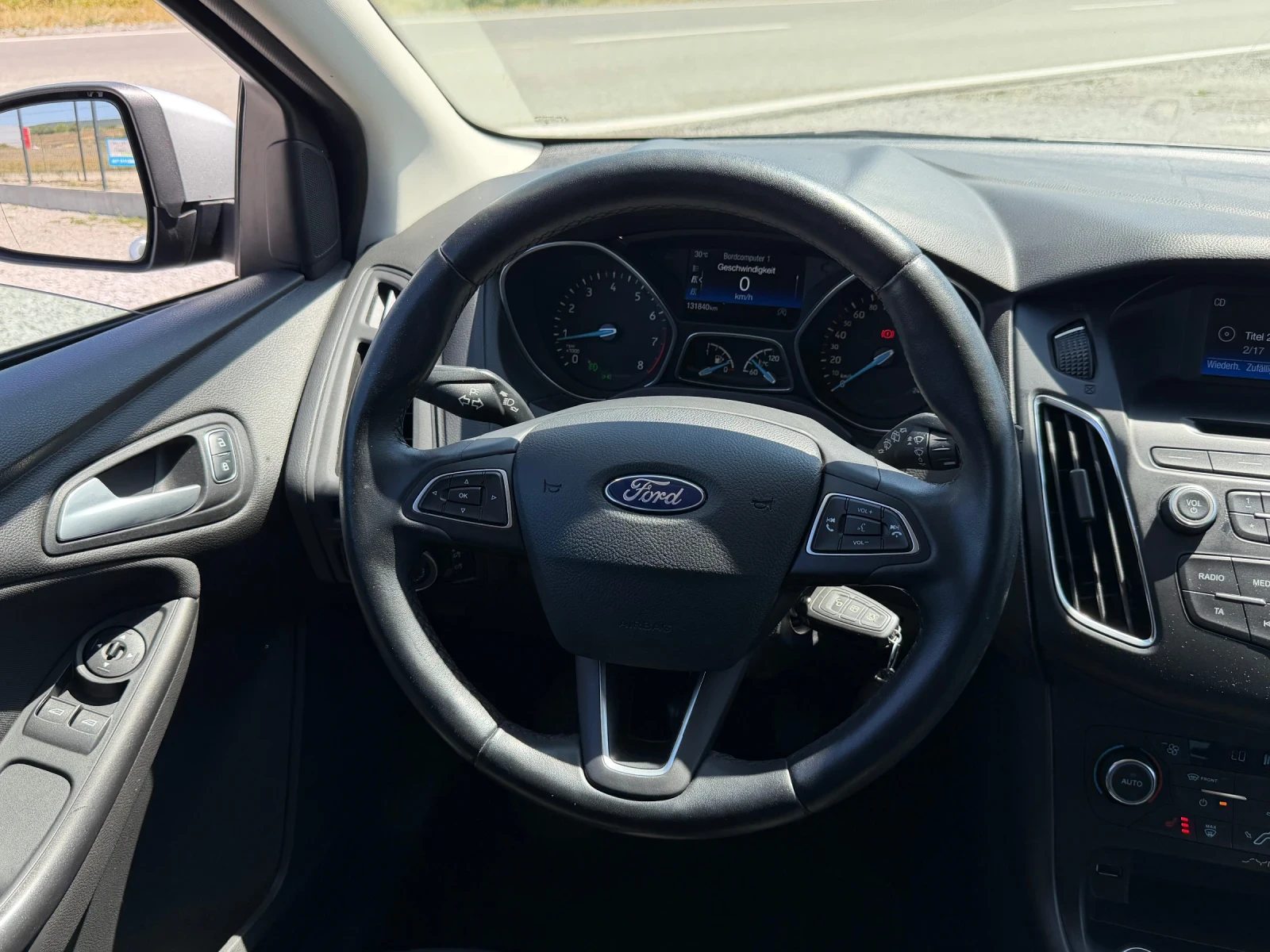 Ford Focus 1.0i ECOBOOST CAMERA SERVICE BOOK EURO 6 TUV COC, снимка 13 - Автомобили и джипове - 55674006