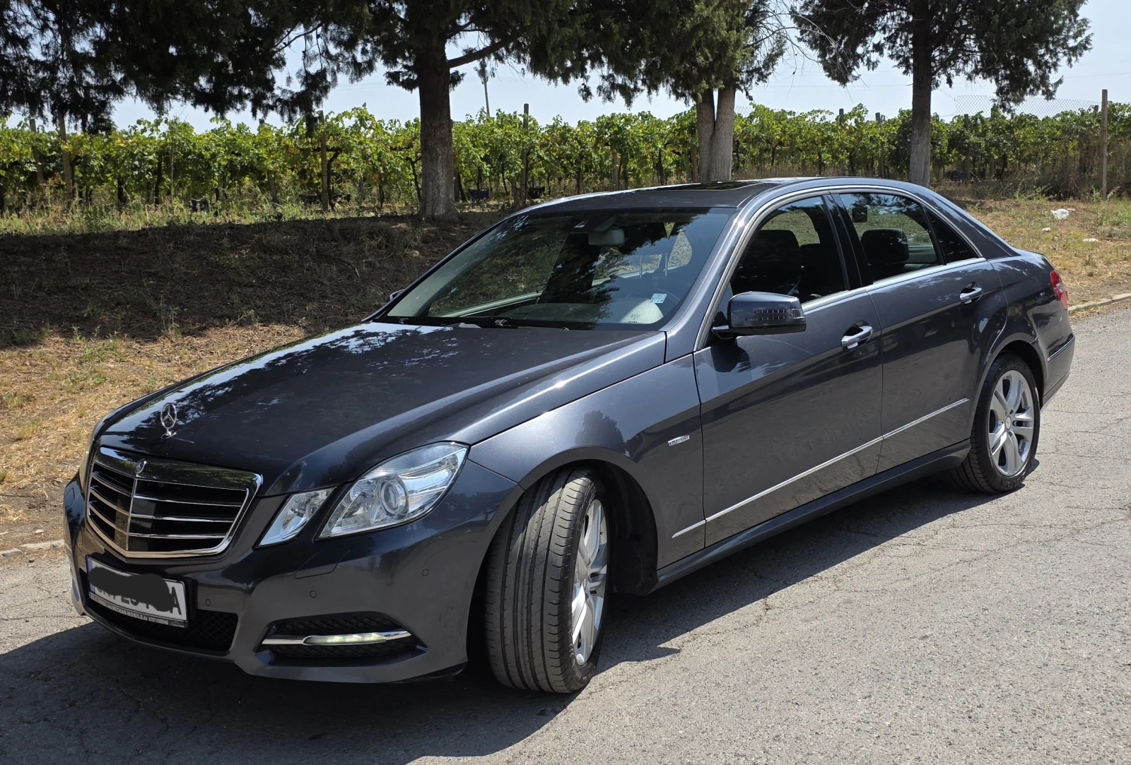 Mercedes-Benz E 350, снимка 4 - Автомобили и джипове - 55944591