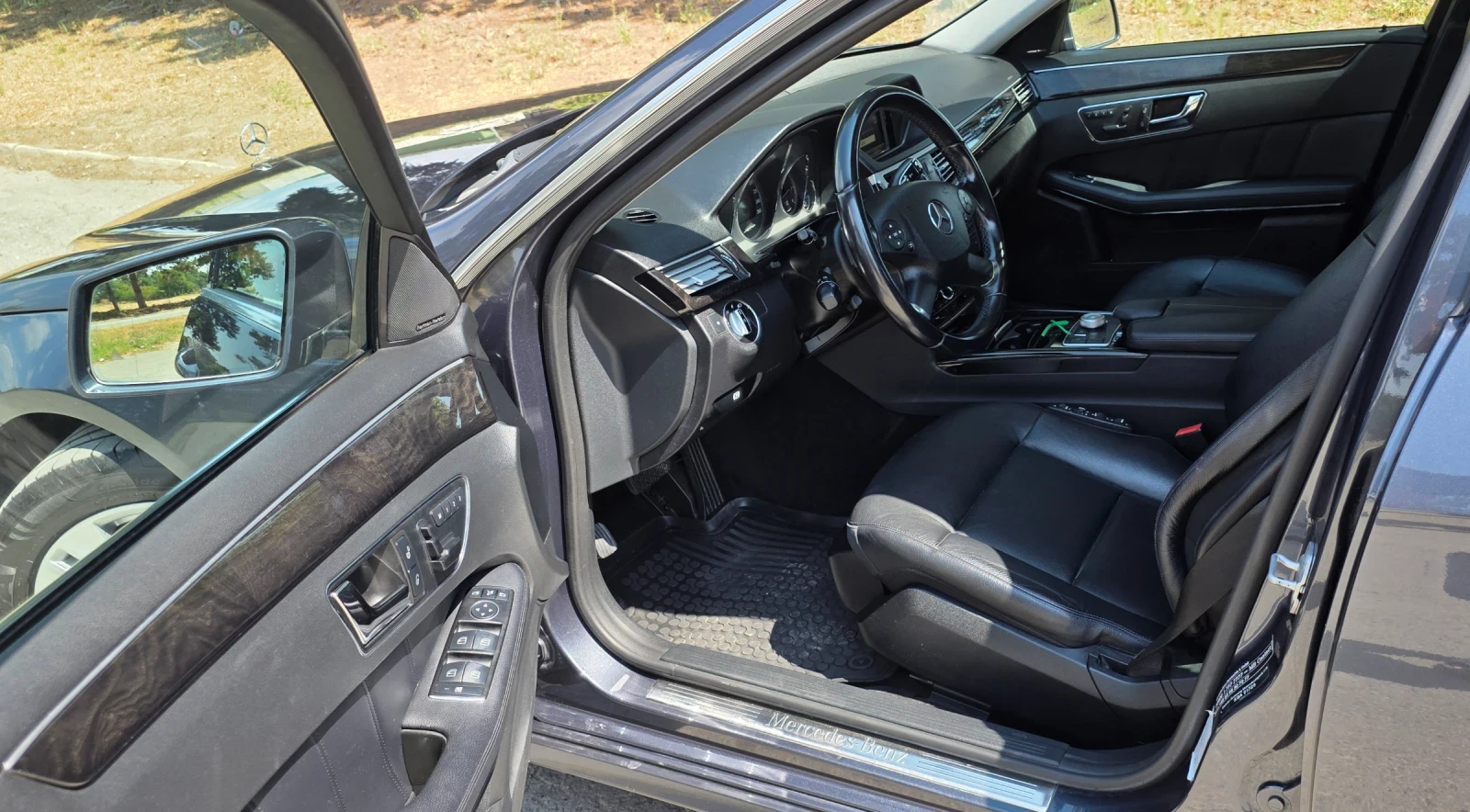 Mercedes-Benz E 350, снимка 7 - Автомобили и джипове - 55944591