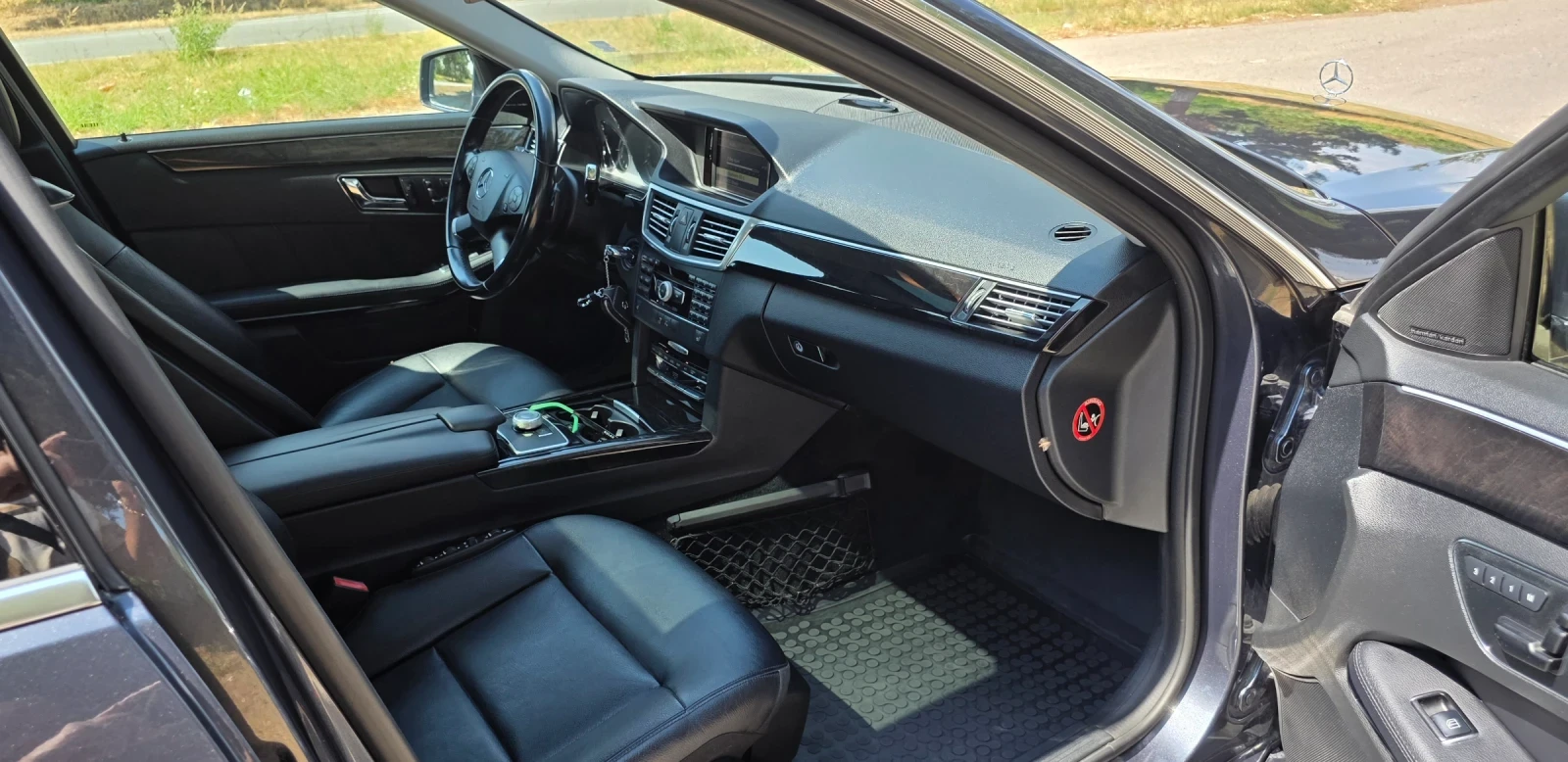 Mercedes-Benz E 350, снимка 8 - Автомобили и джипове - 55944591