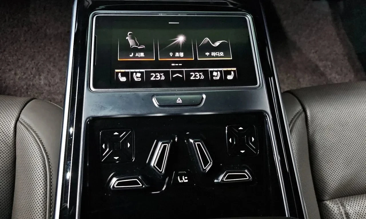 Audi A8 * 60 TFSI Quattro LWB * ЦЕНА ДО БГ, снимка 17 - Автомобили и джипове - 56084678