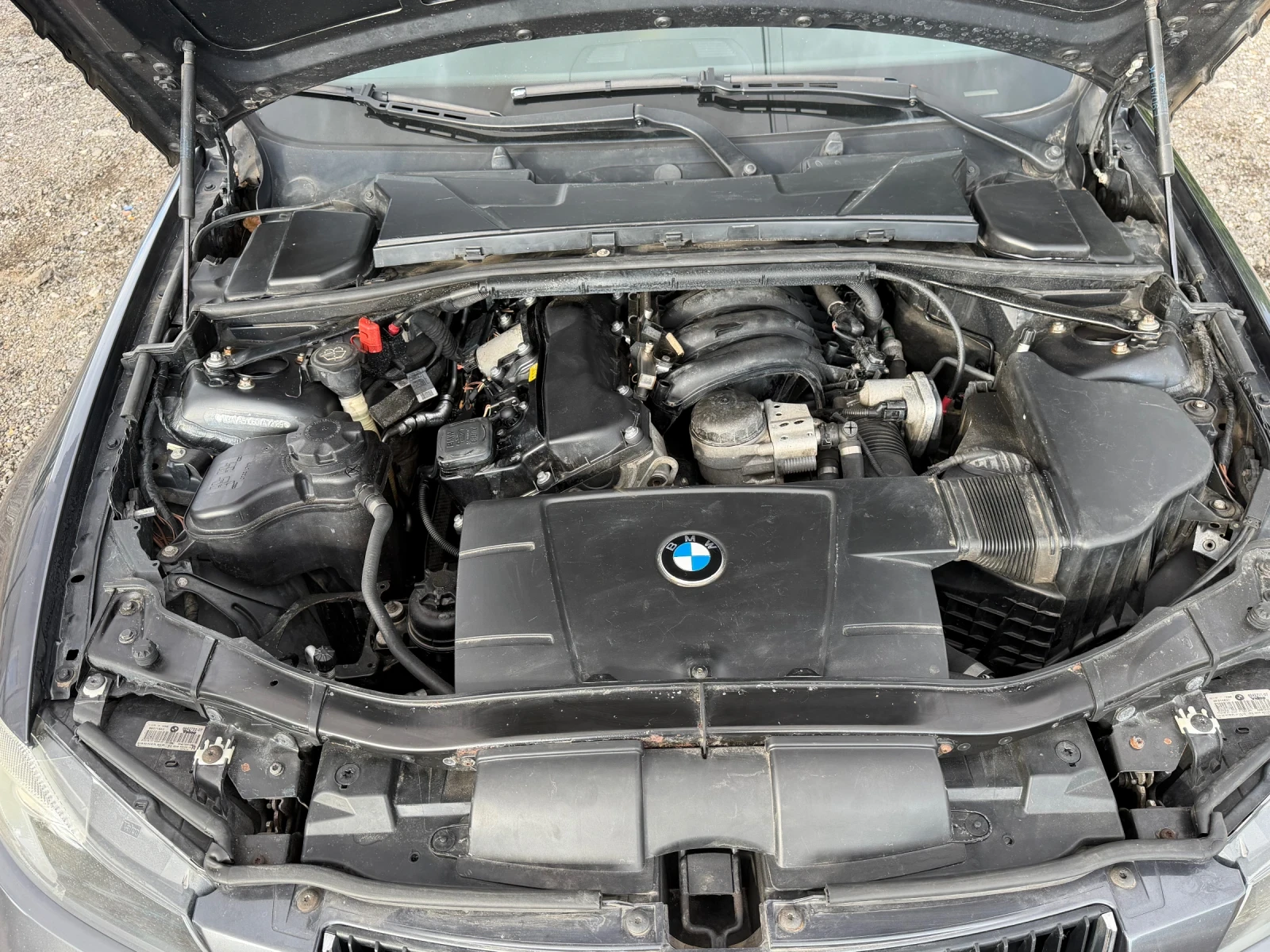 BMW 318, снимка 16 - Автомобили и джипове - 56247972