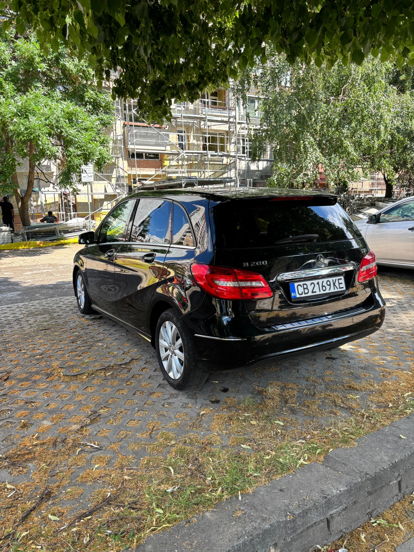 Mercedes-Benz B 200, снимка 5 - Автомобили и джипове - 56460899