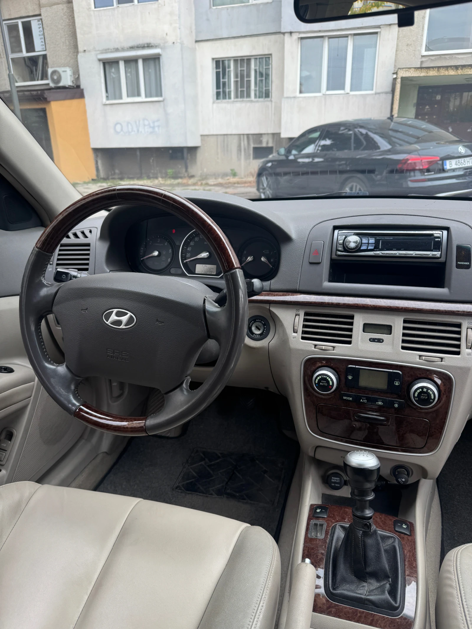 Hyundai Sonata Sonica, снимка 7 - Автомобили и джипове - 56597947