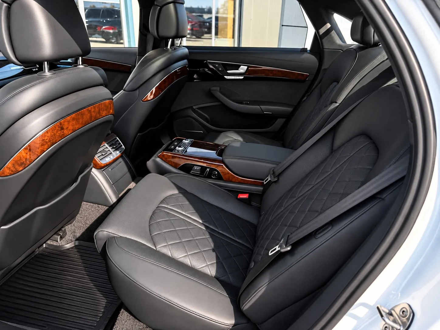 Audi A8 4.0T Full, снимка 12 - Автомобили и джипове - 56631011