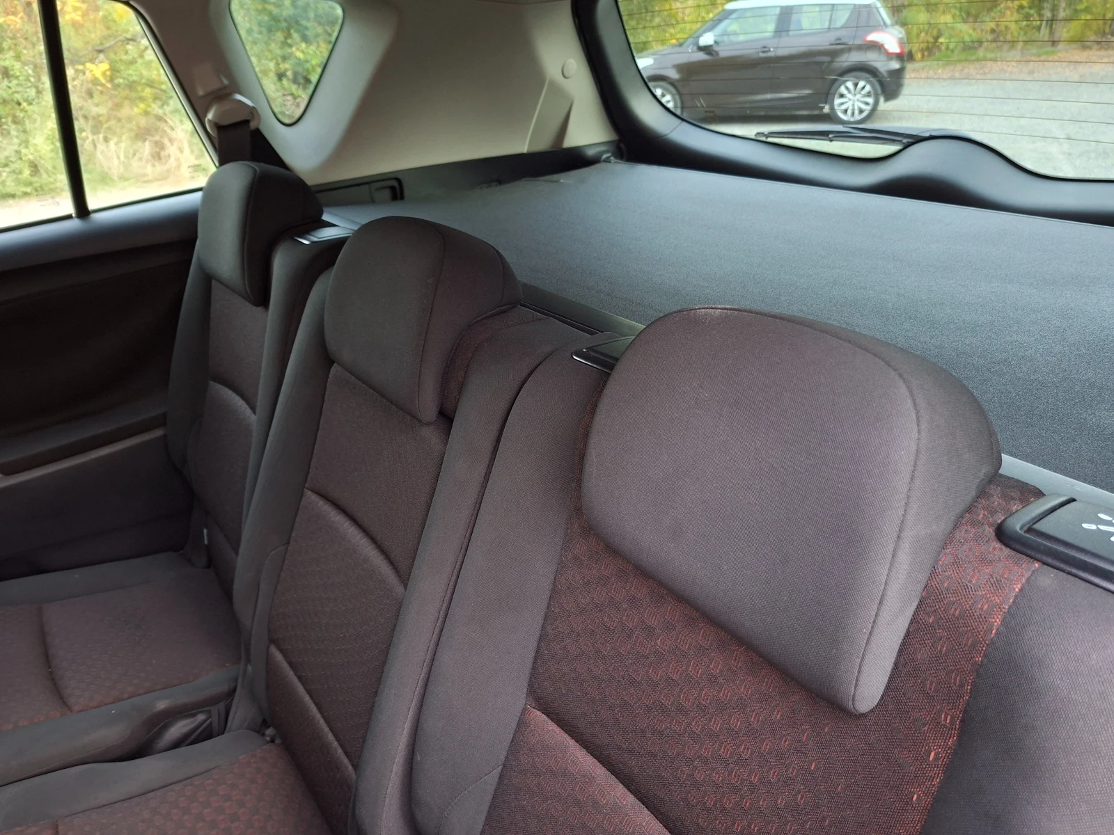 Toyota Verso 2.0 D4D (126к.с.), снимка 16 - Автомобили и джипове - 56691264