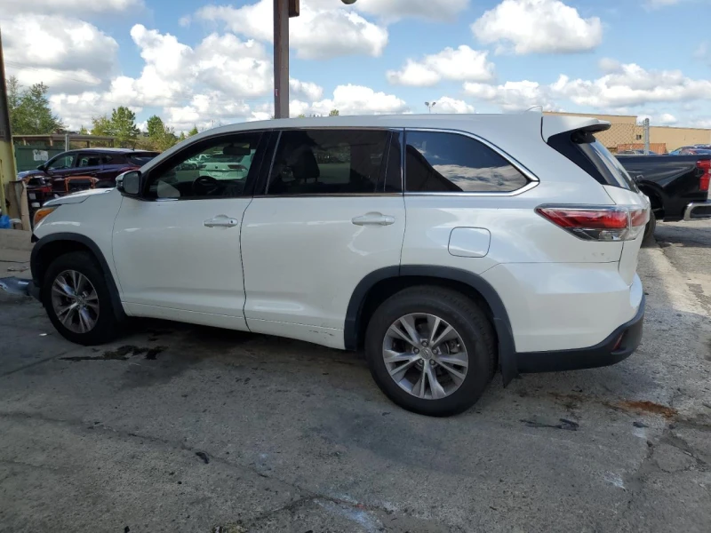 Toyota Highlander LE AWD * 7 местен * Подходяща за ГАЗ!, снимка 2 - Автомобили и джипове - 47898263