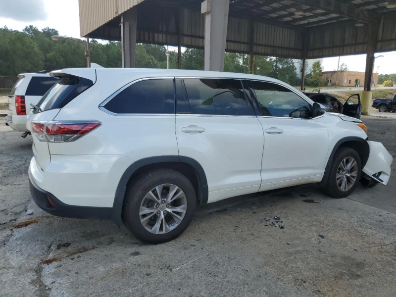 Toyota Highlander LE AWD * 7 местен * Подходяща за ГАЗ!, снимка 3 - Автомобили и джипове - 47898263