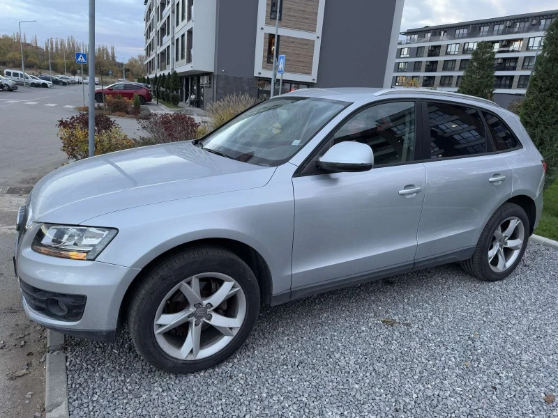 Audi Q5 2.0 T quattro, снимка 4 - Автомобили и джипове - 52626153