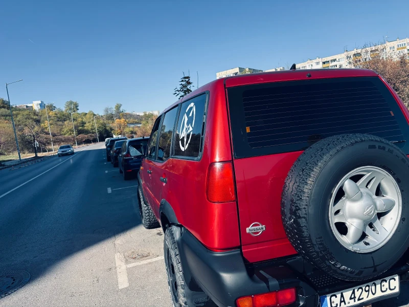 Nissan Terrano 2.7 TDi , снимка 2 - Автомобили и джипове - 52337967
