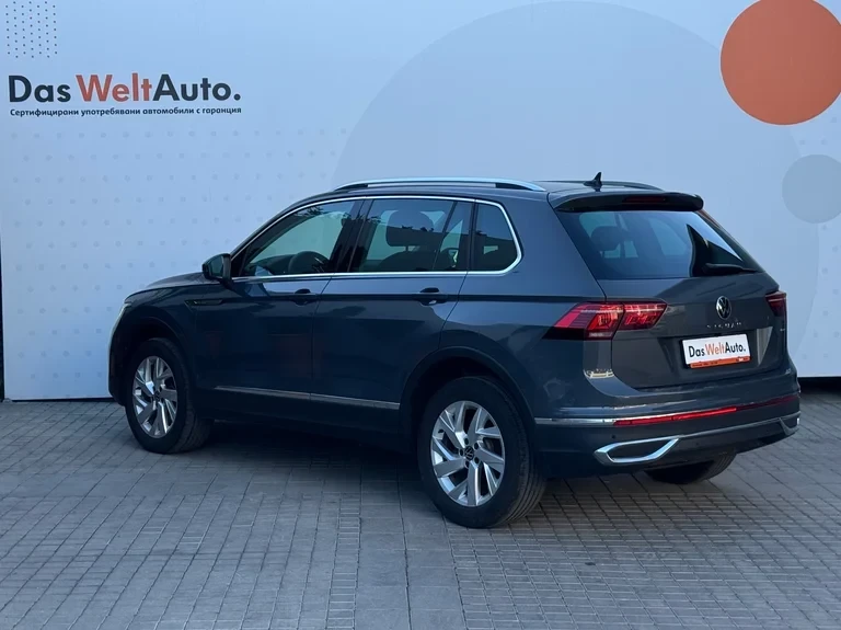 VW Tiguan Elegance 2.0 TDI SCR 4MOTION DSG, снимка 3 - Автомобили и джипове - 56020494