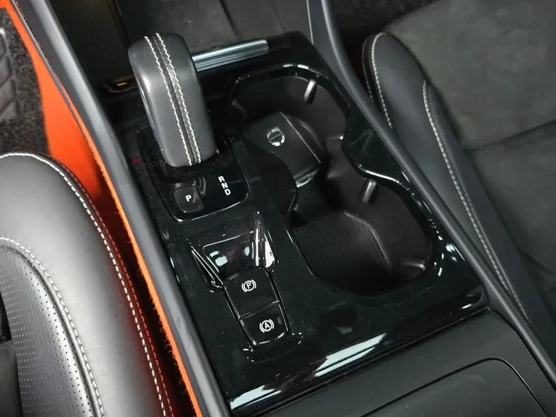 Volvo XC40 T4 R-DESIGN/�������/��������/���������/����� | Mobile.bg � ����������� 9