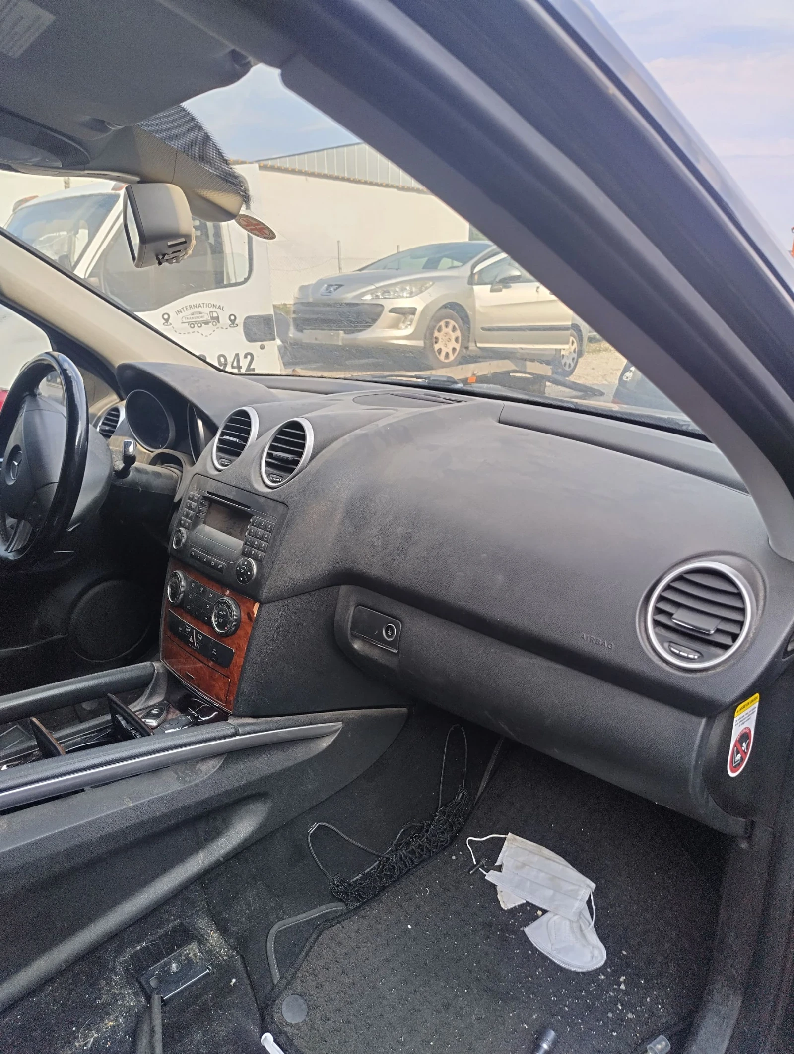 Mercedes-Benz ML 320  - изображение 6