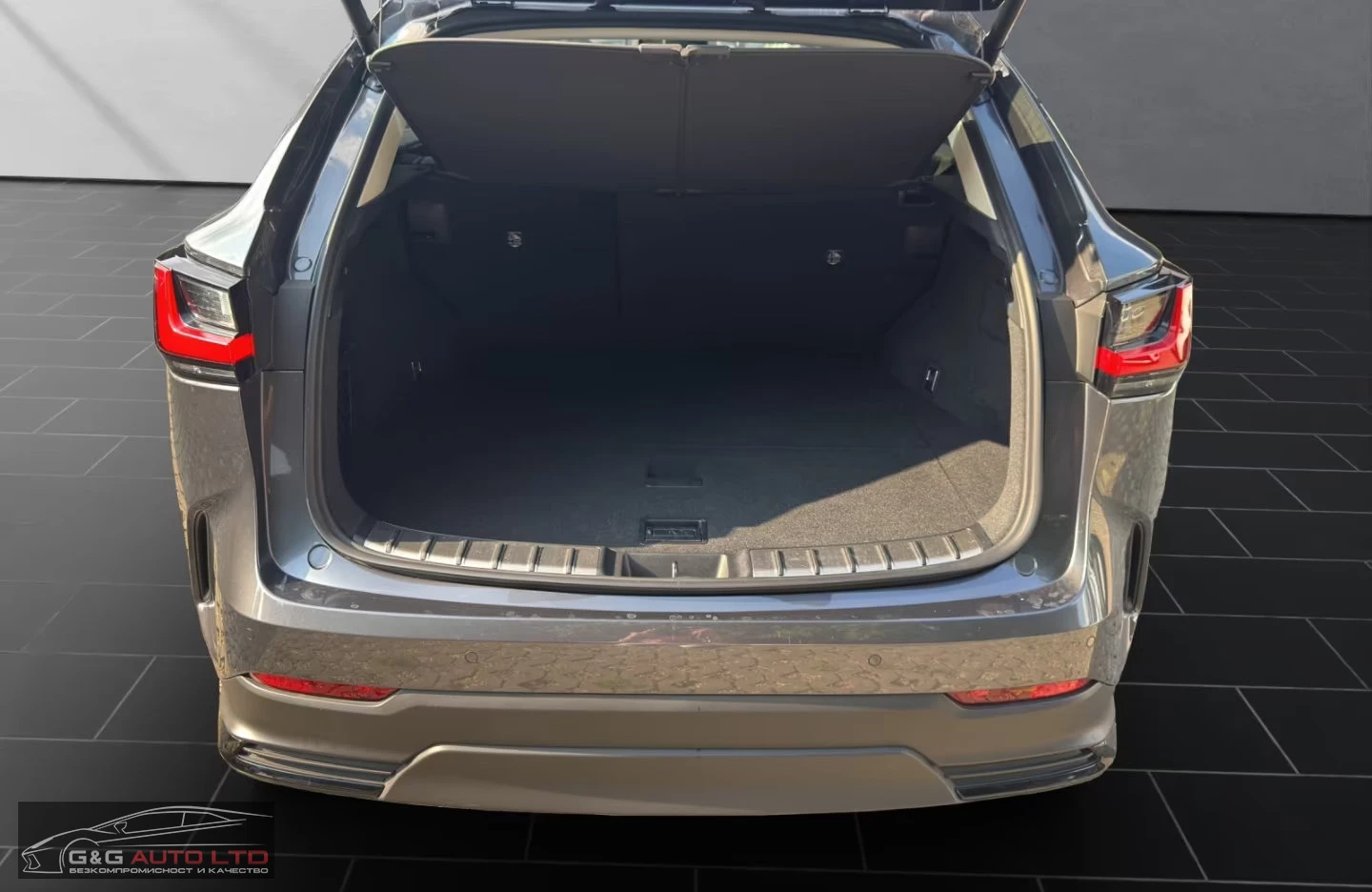 Lexus NX 350h EXECUTIVE/240HP/4X4/PANO/HUD/MEMORY/360CAM/742f - изображение 8