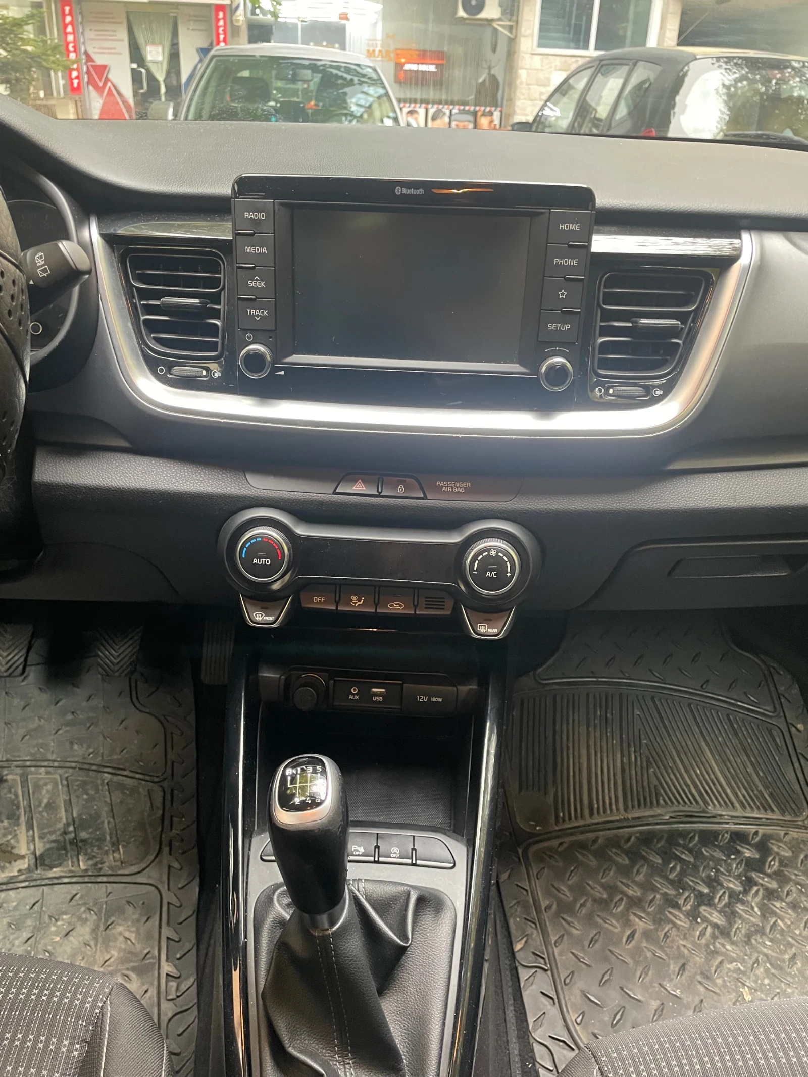 Kia Stonic  - изображение 6