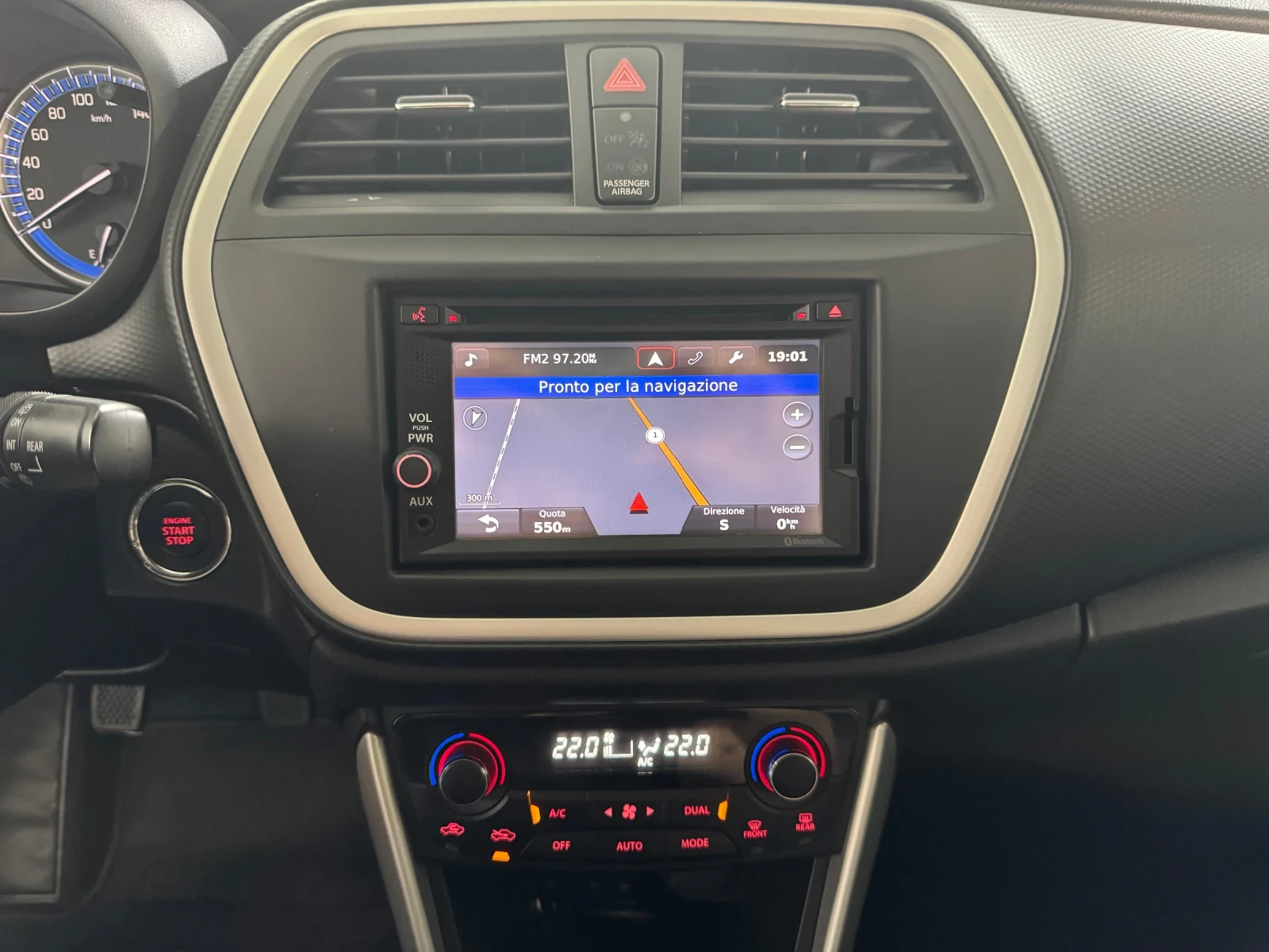 Suzuki SX4 S-Cross 1.6 D - 4x4 * Блокаж * Keyless * Camera * Xenon, снимка 13 - Автомобили и джипове - 54195641