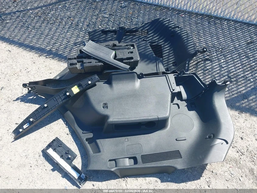 Kia Sorento 2.5L I-4 DI, DOHC, VVT, TURBO, 281HP Front Wheel | Mobile.bg � ����������� 12