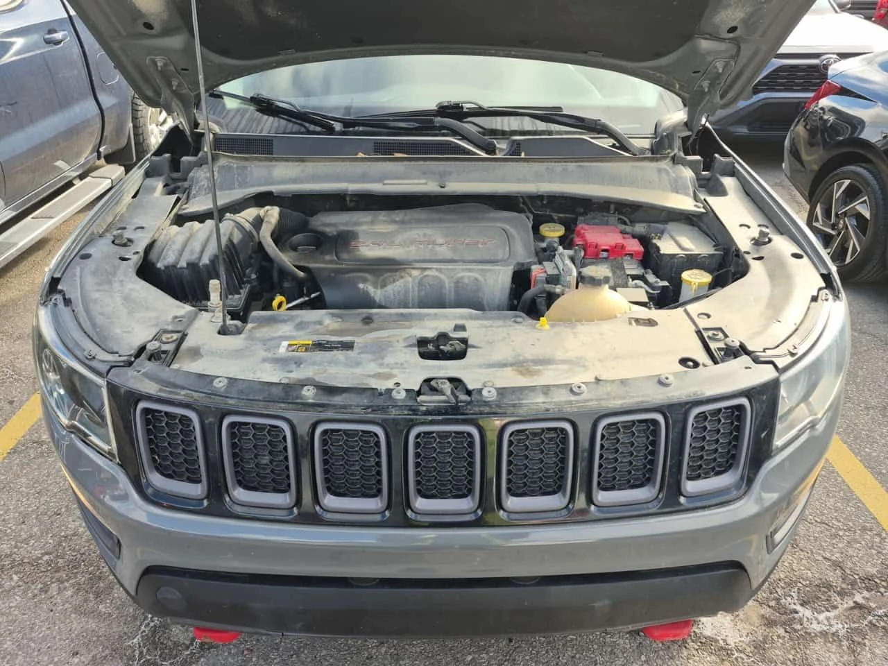 Jeep Compass * TRAILHAWK * CARFAX * ОПЦИЯ ЗА ФИНАНСИРАНЕ, снимка 17 - Автомобили и джипове - 55261045