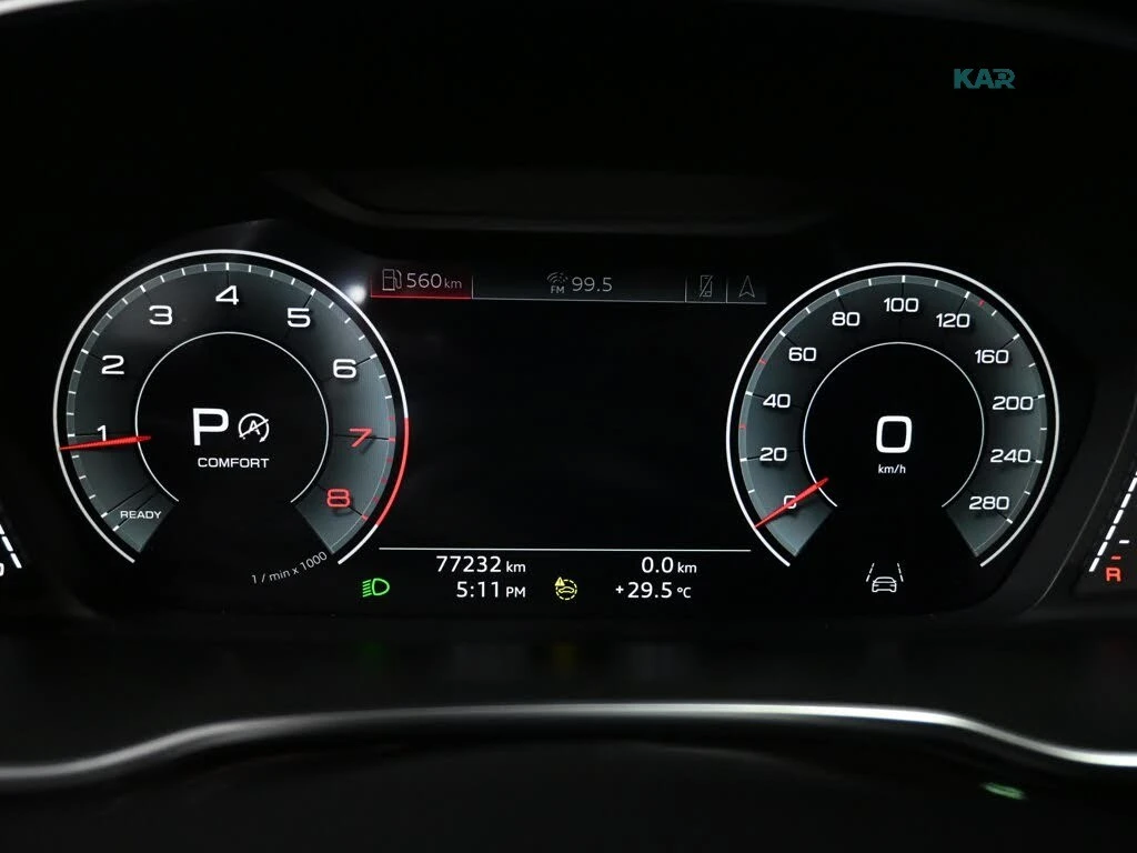 Audi Q3 quattro Technik* AвтоКредит* (ЦЕНА ДО БГ), снимка 12 - Автомобили и джипове - 55316369