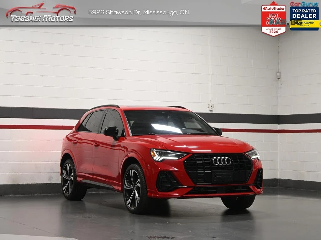 Audi Q3 quattro Technik* AвтоКредит* (ЦЕНА ДО БГ), снимка 2 - Автомобили и джипове - 55316369